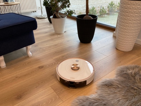 Robot odkurzająco-mopujący COBBO PRO 27 UV