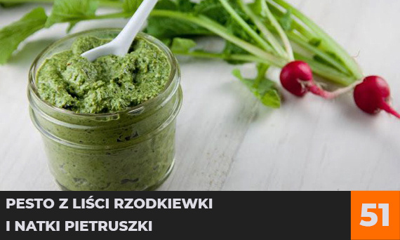 Pesto z liści rzodkiewki i natki pietruszki