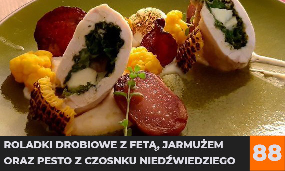 Roladki drobiowe z fetą, jarmużem oraz pesto z czosnku niedźwiedziego
